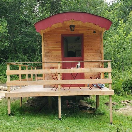 Le Val Du Pech Chantant Chambres D'Hotes Pern المظهر الخارجي الصورة